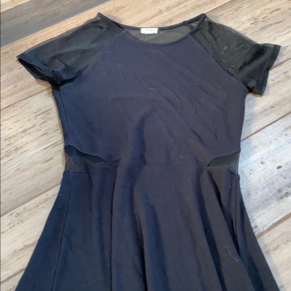 Dress - Picture 1 of 4